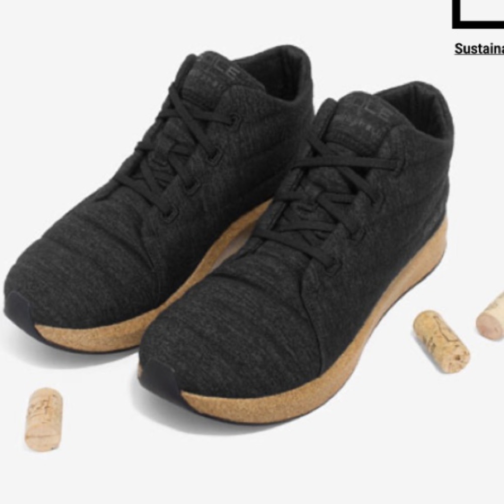 Sole x United By Blue Jasper a Chukka women’s sz 8. New unworn.
